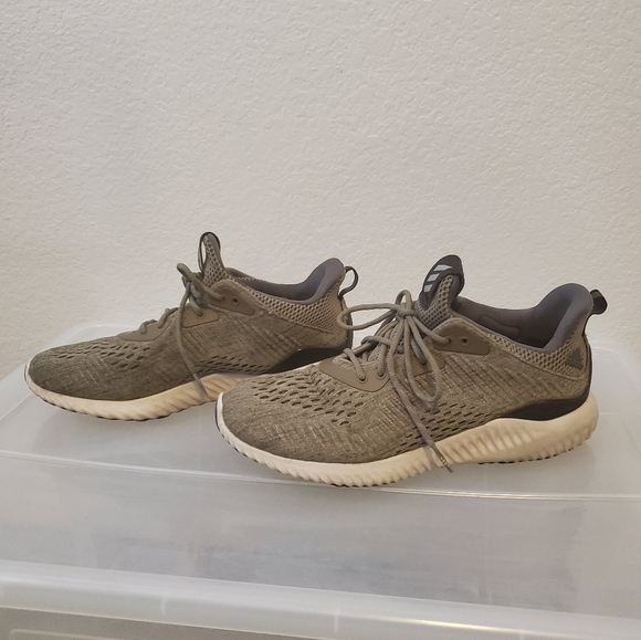 Adidas Alphabounce - Picture 5 of 7